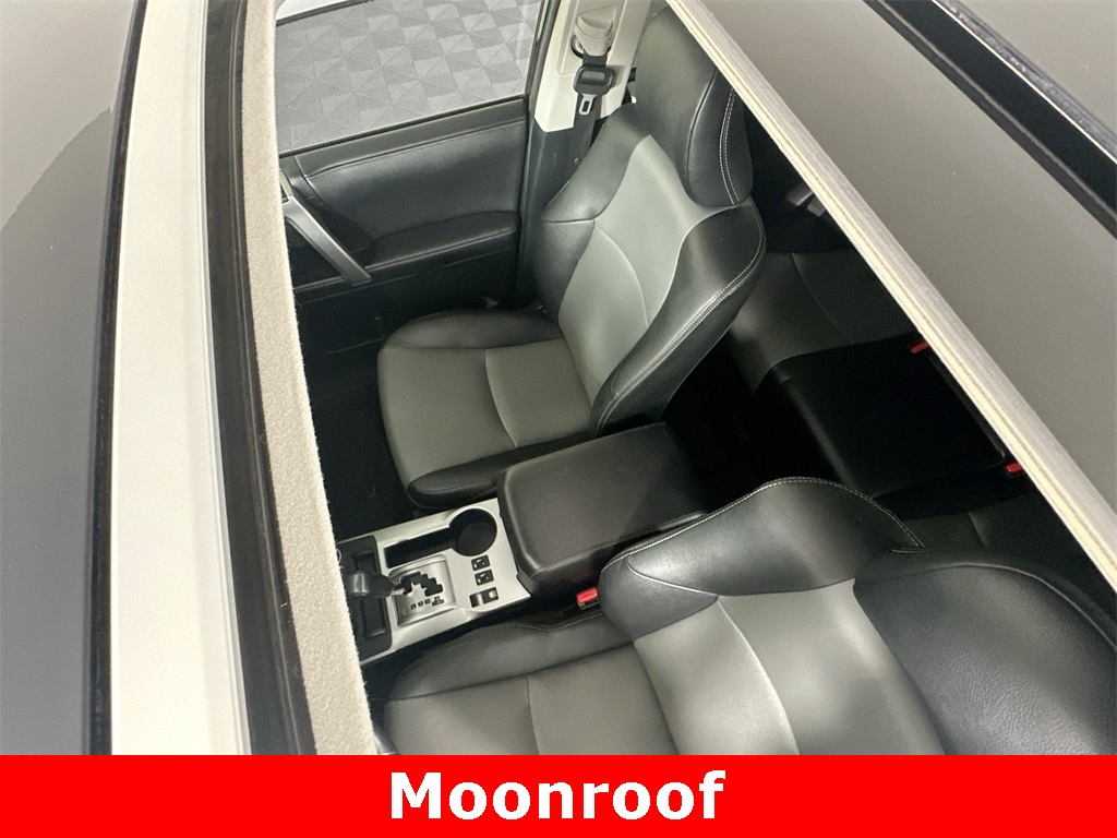 2021 Toyota 4Runner SR5 Premium photo 4