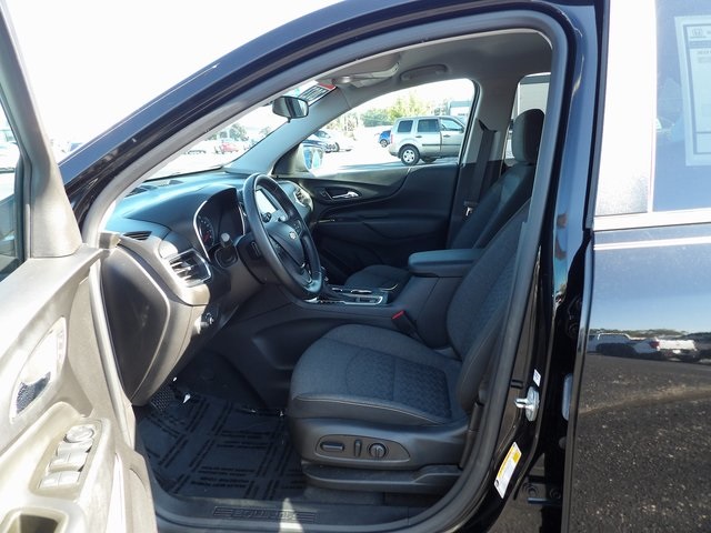 2023 Chevrolet Equinox LT photo 17