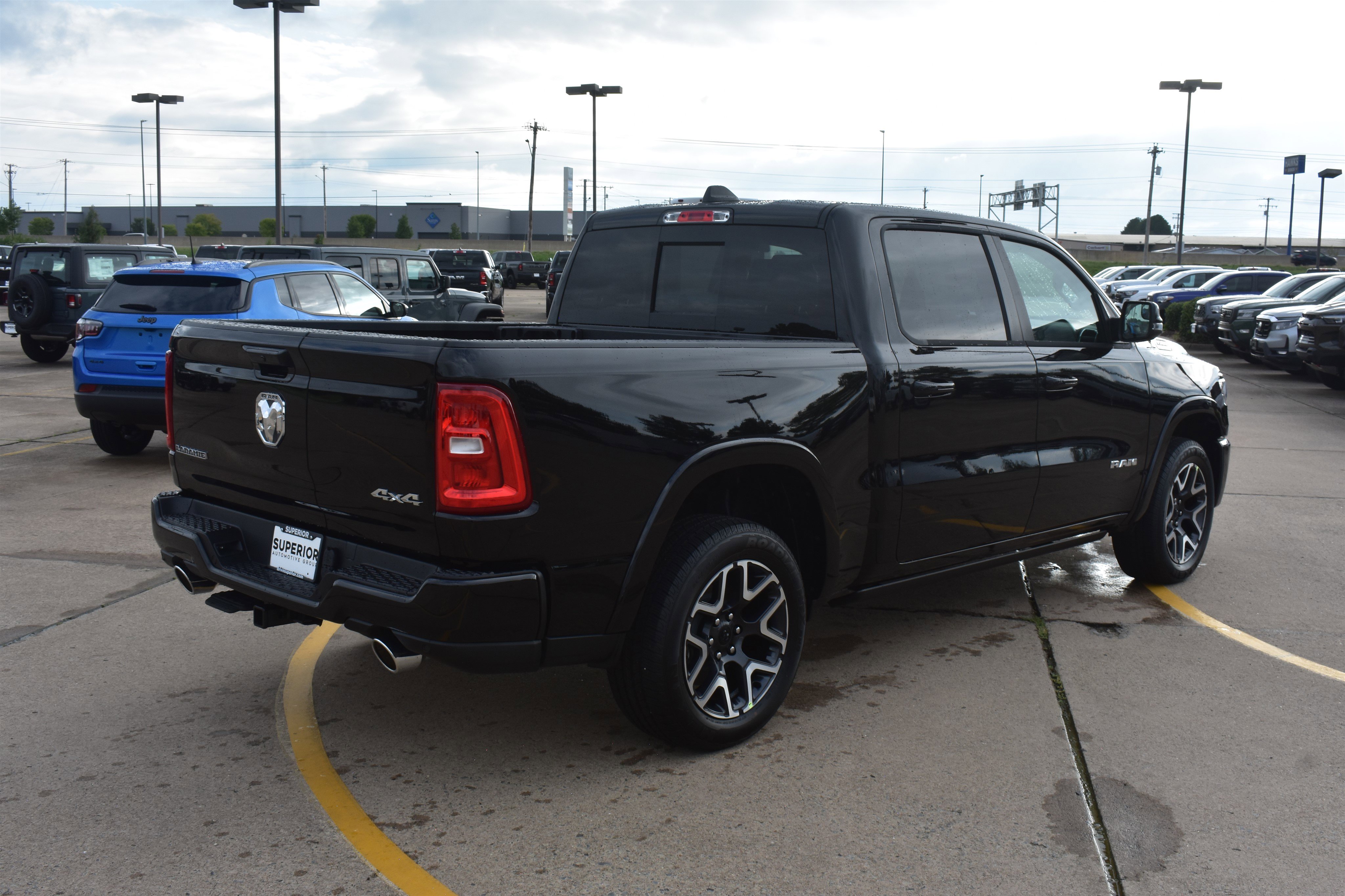 2026 Ram 1500 Laramie photo 2