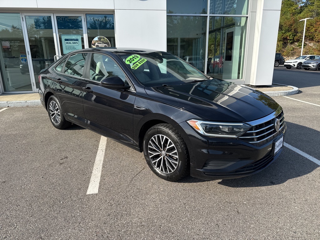2019 Volkswagen Jetta SEL photo 10