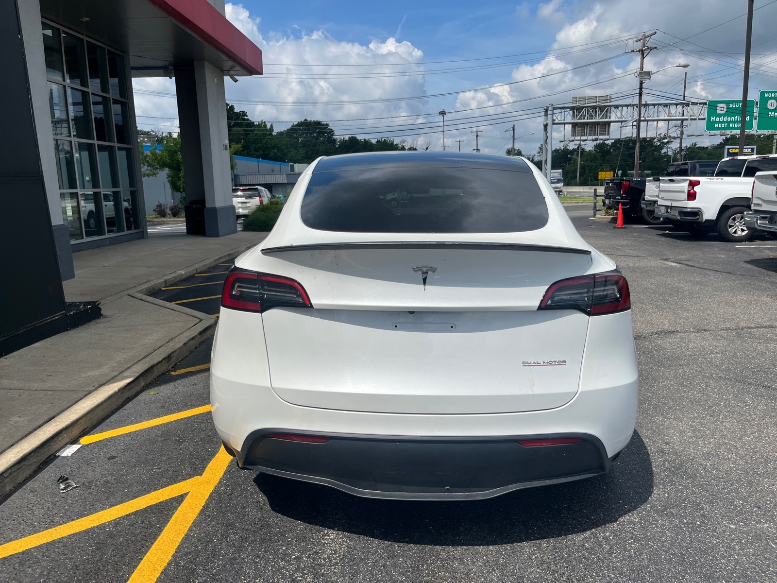 2023 Tesla Model Y Performance photo 3