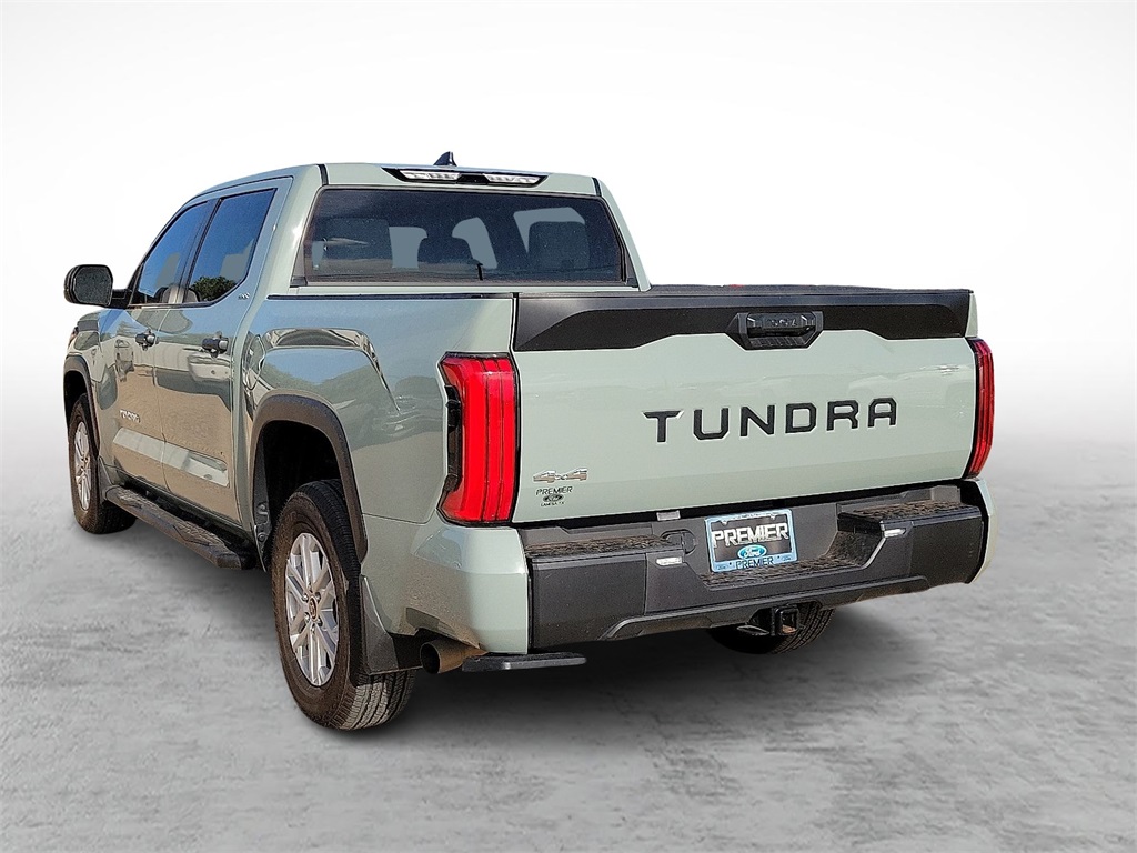 2024 Toyota Tundra SR5 photo 8