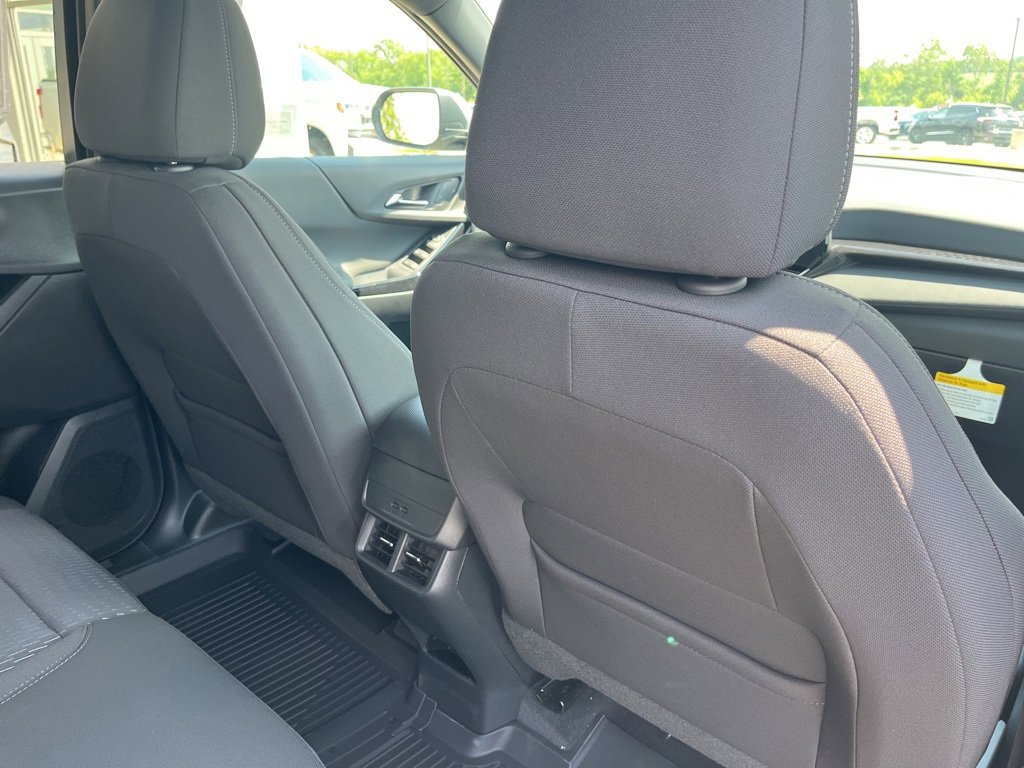 2026 Chevrolet Equinox LT photo 23