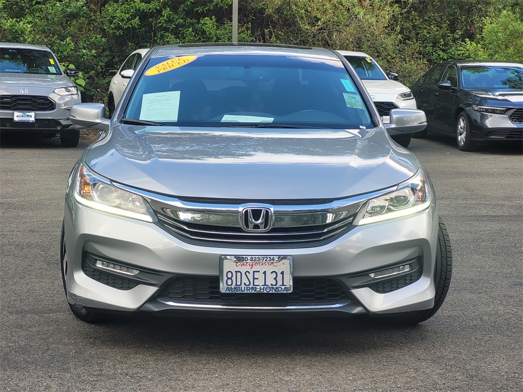 2017 Honda Accord EX-L V6 photo 2