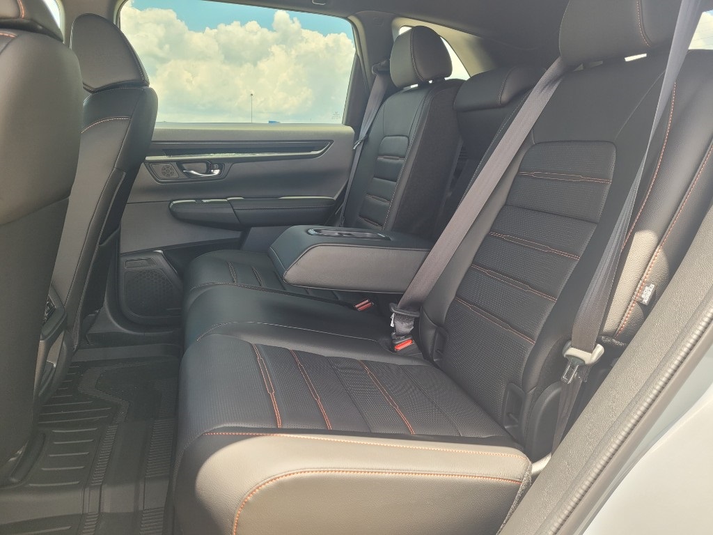 2026 Honda CR-V Hybrid Sport-L photo 15