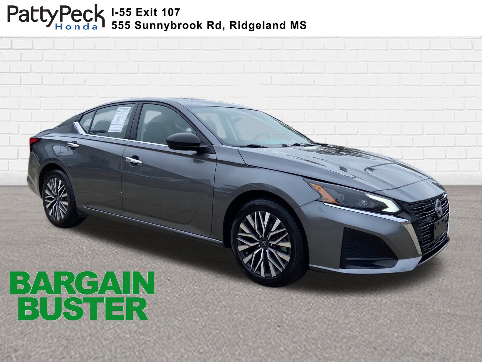 2024 Nissan Altima SV's photo