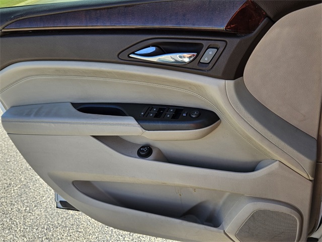 2012 Cadillac SRX Performance photo 29