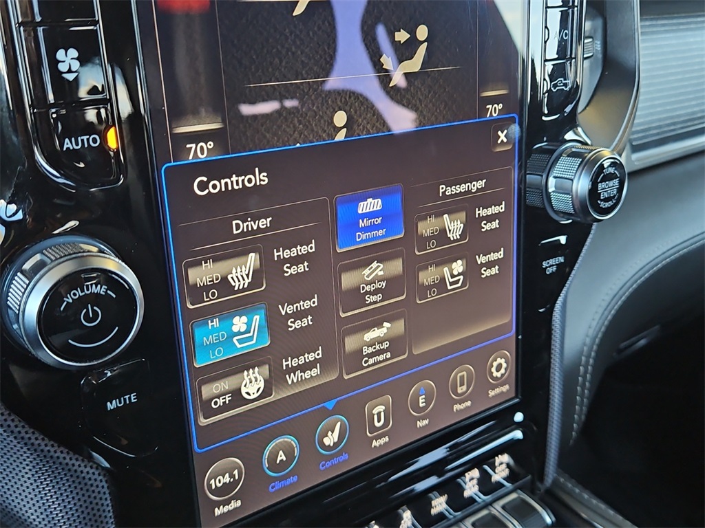2019 Ram 1500 Limited photo 22