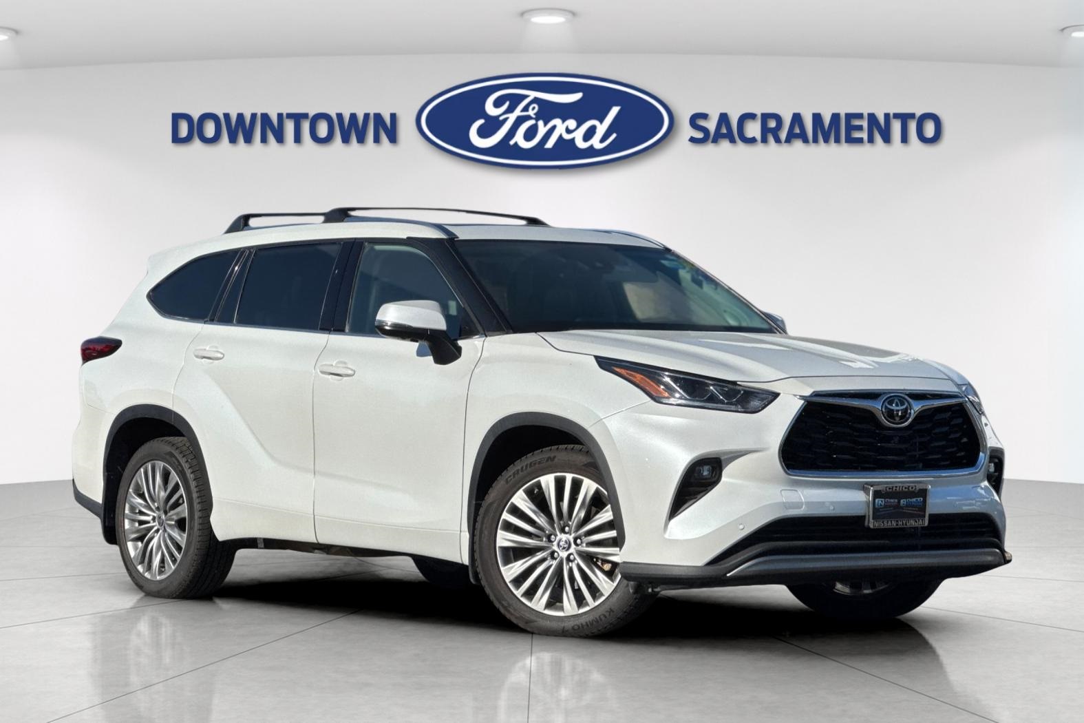 2022 Toyota Highlander Platinum photo 9