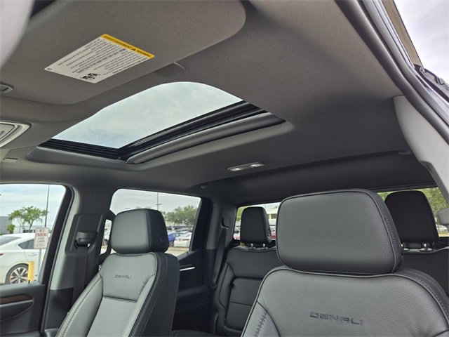 2026 Gmc Sierra 1500 Denali photo 13