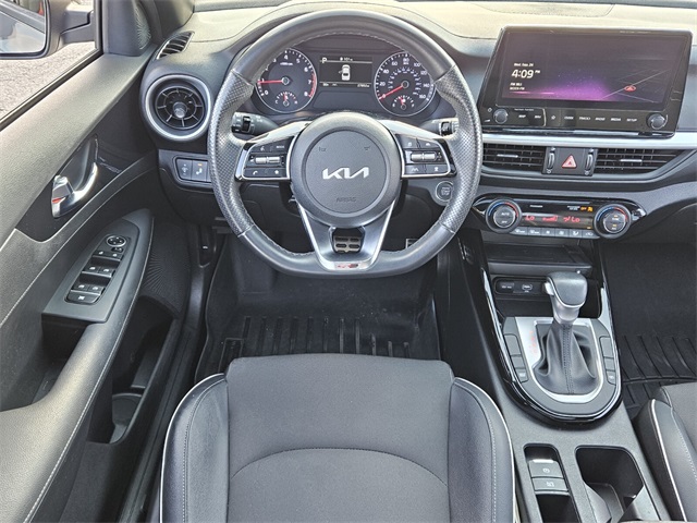 2023 Kia Forte GT-Line photo 13