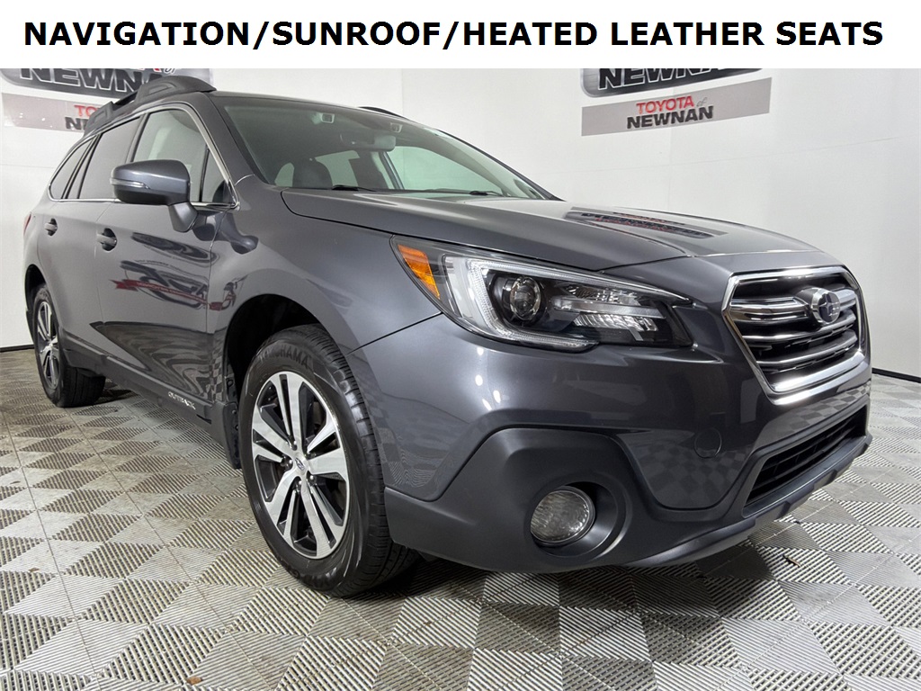 2019 Subaru Outback Limited's photo