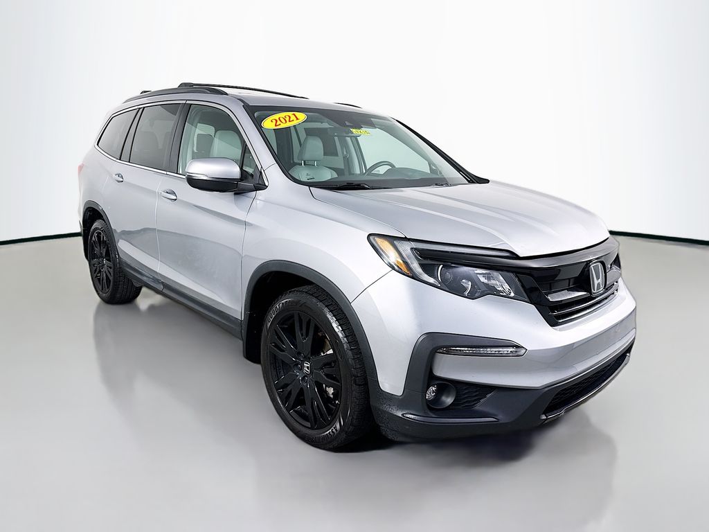 2021 Honda Pilot SE's photo