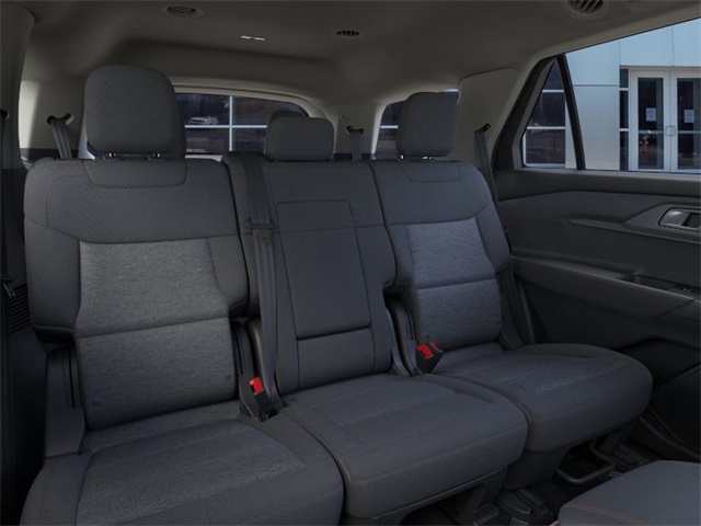 2025 Ford Explorer photo 9