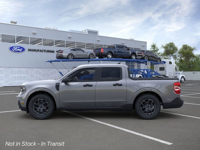2025 Ford Maverick XLT photo 4