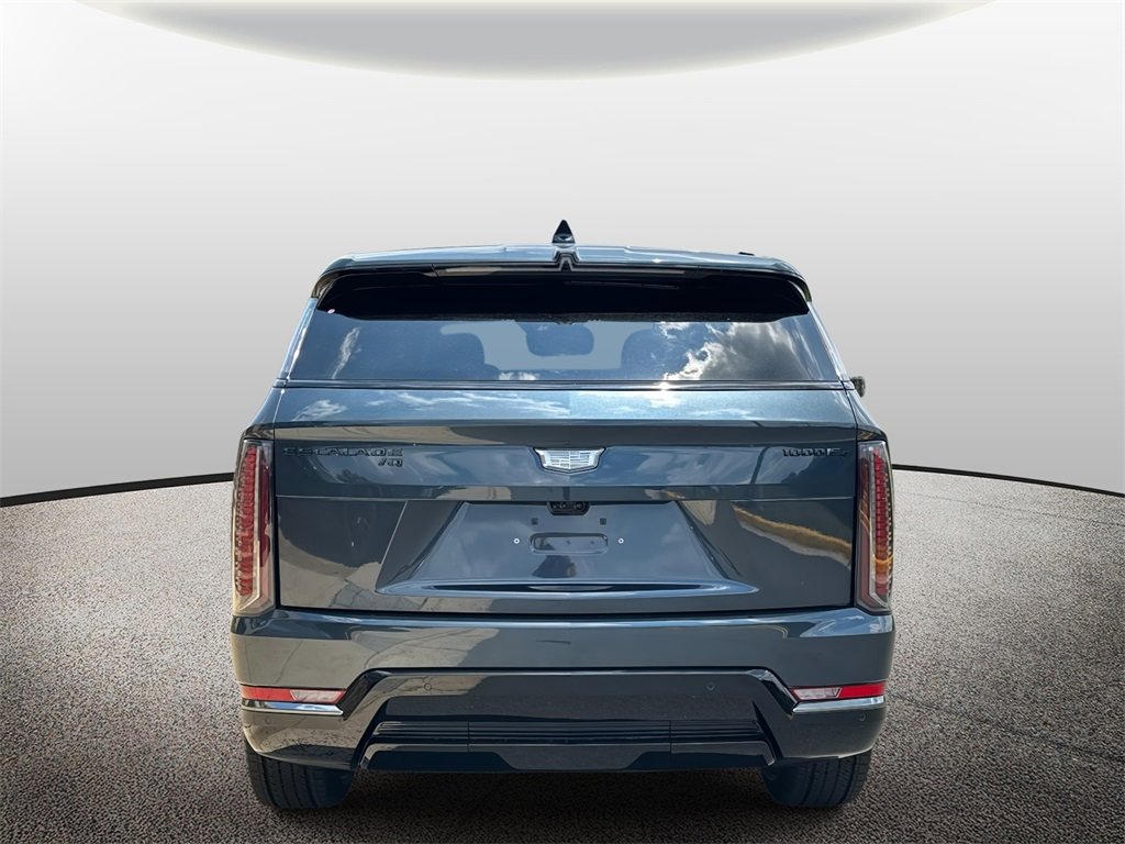 2026 Cadillac Escalade IQ Sport photo 3