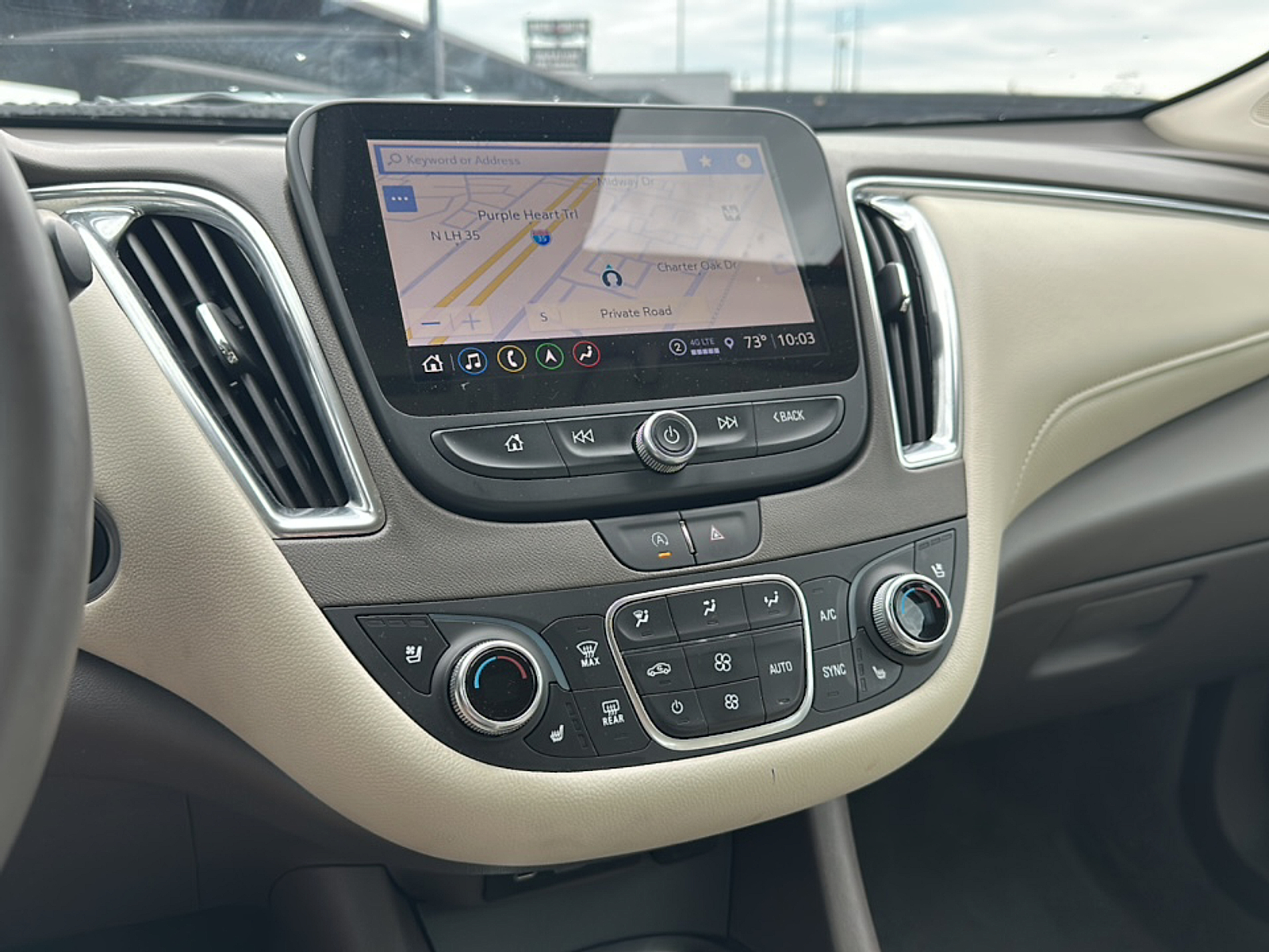 Used 2024 Lakeshore Blue Metallic CHEVROLET LT image 30