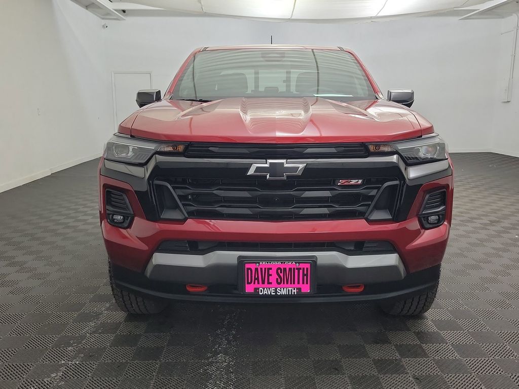 2025 Chevrolet Colorado Z71 photo 5