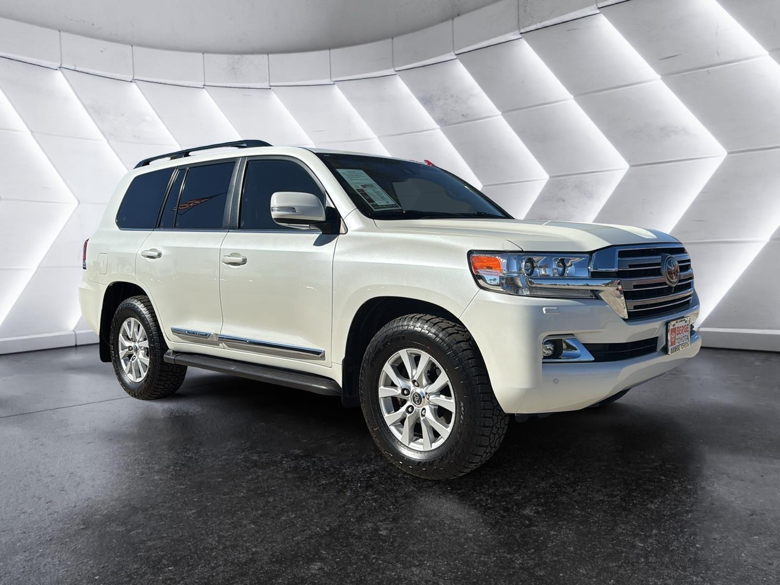 2017 Toyota Land Cruiser