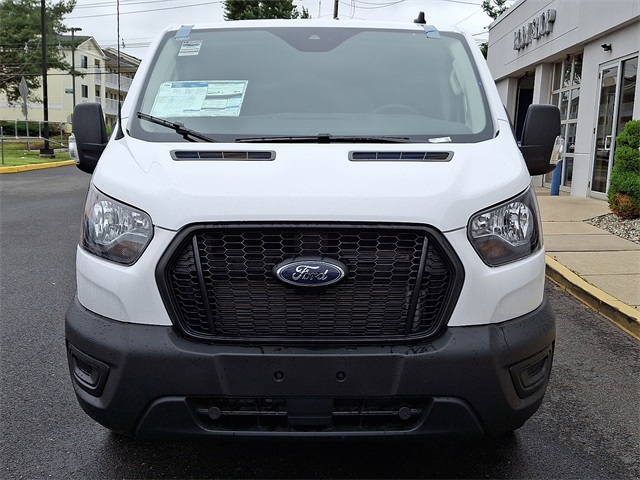 2025 Ford Transit photo 3