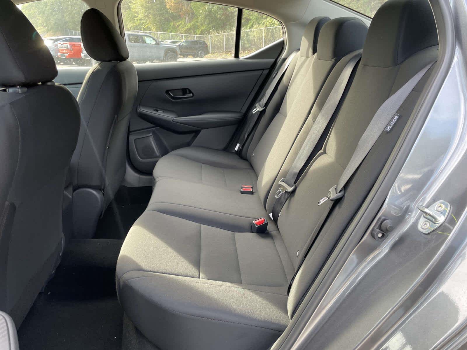 2025 Nissan Sentra S photo 10