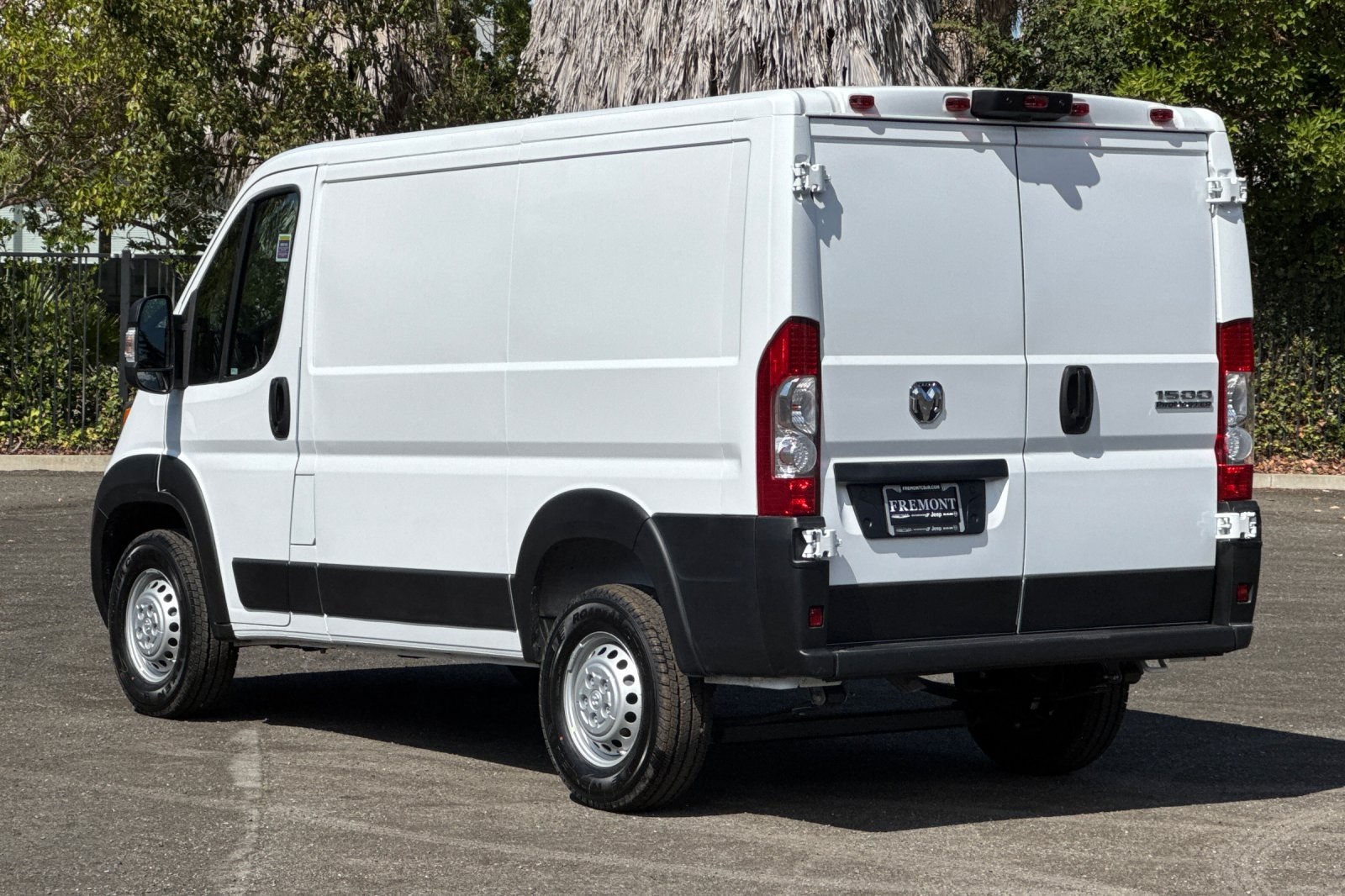 2026 Ram ProMaster 1500 photo 4