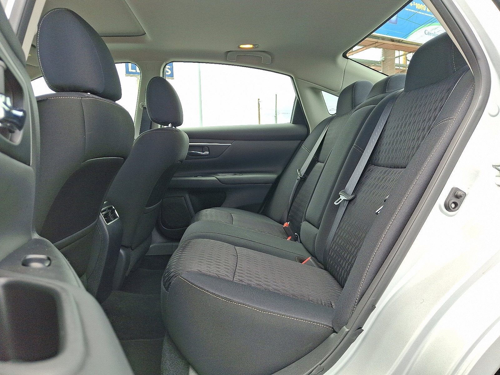 2018 Nissan Altima 2.5 SV photo 10