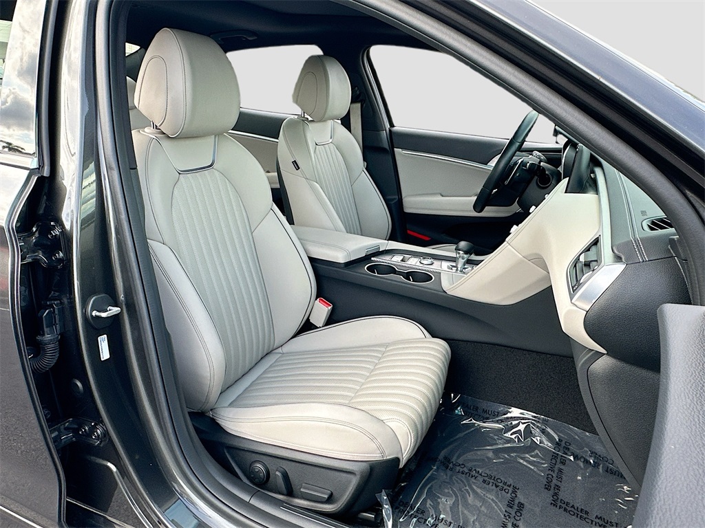 2023 Genesis G70 Advanced 3.3T Sport Prestige photo 27