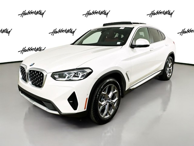 2025 BMW X4 xDrive30i