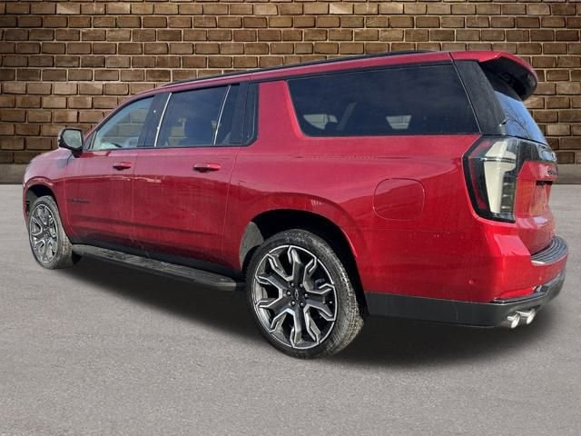 2026 Chevrolet Suburban RST photo 3
