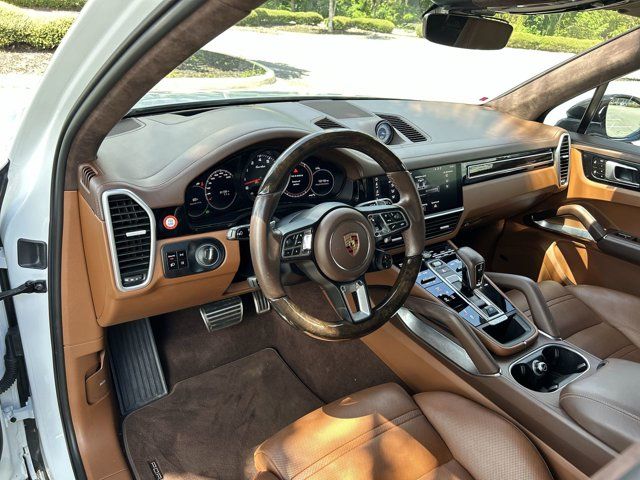 2019 Porsche Cayenne Turbo photo 4