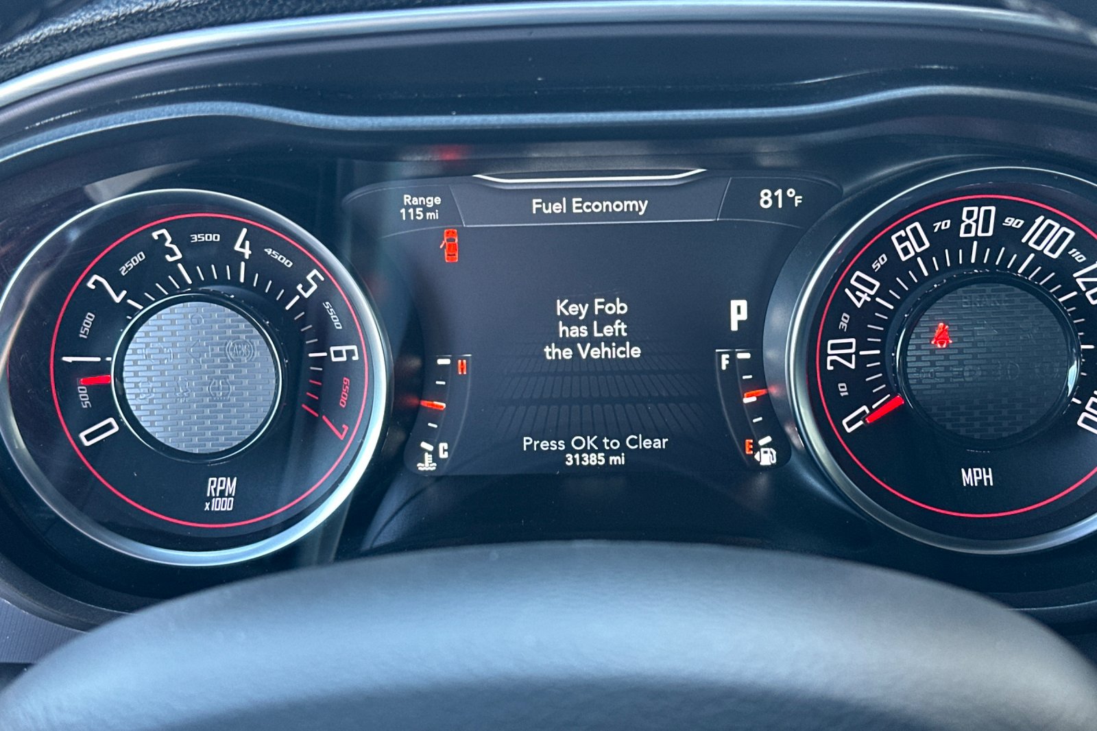 2019 Dodge Challenger SXT photo 22