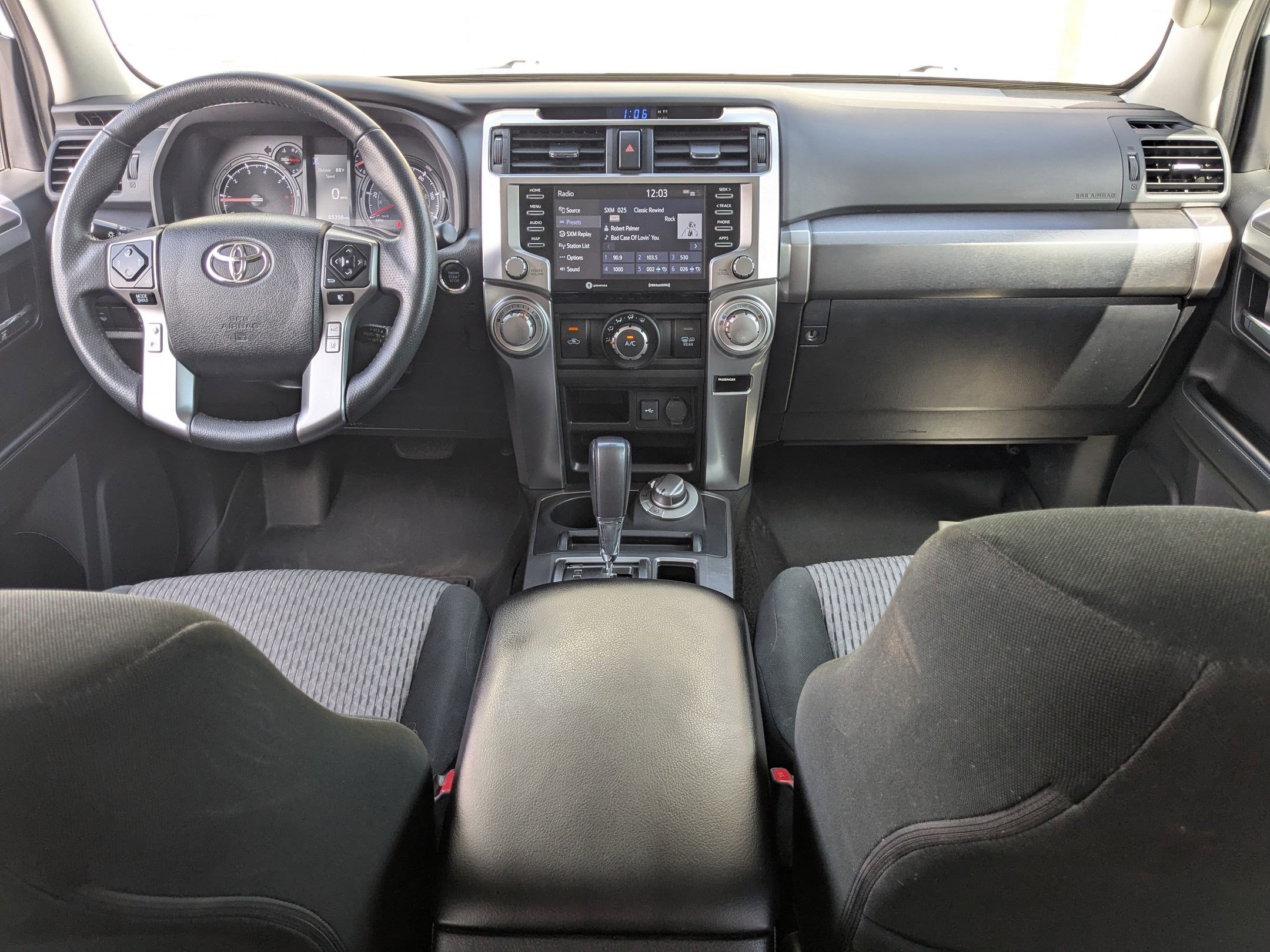 2021 Toyota 4Runner SR5 photo 28