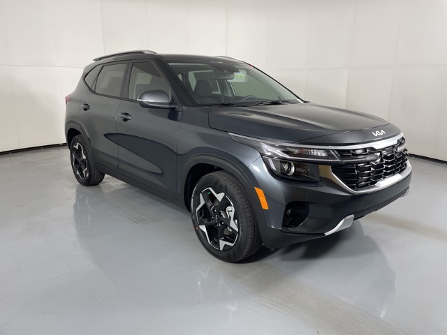 2026 Kia Seltos S photo 2