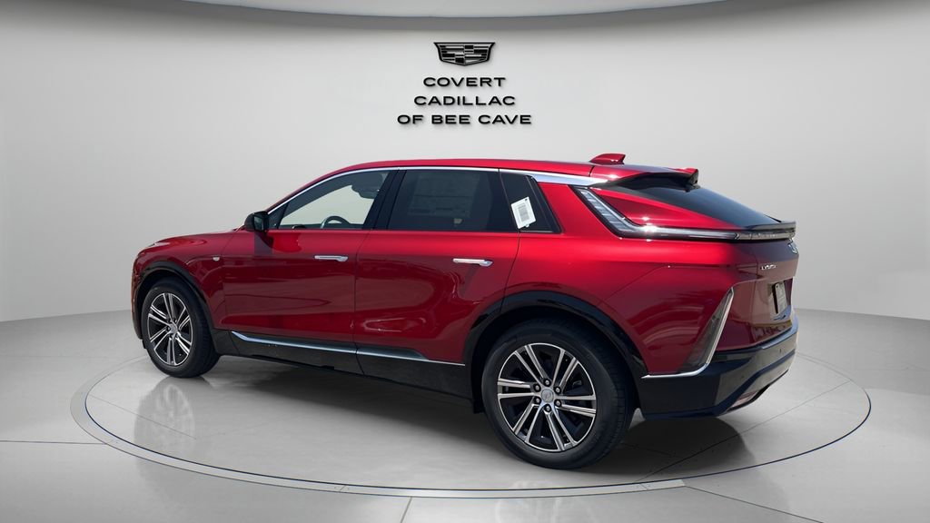 2025 Cadillac Lyriq Luxury photo 6