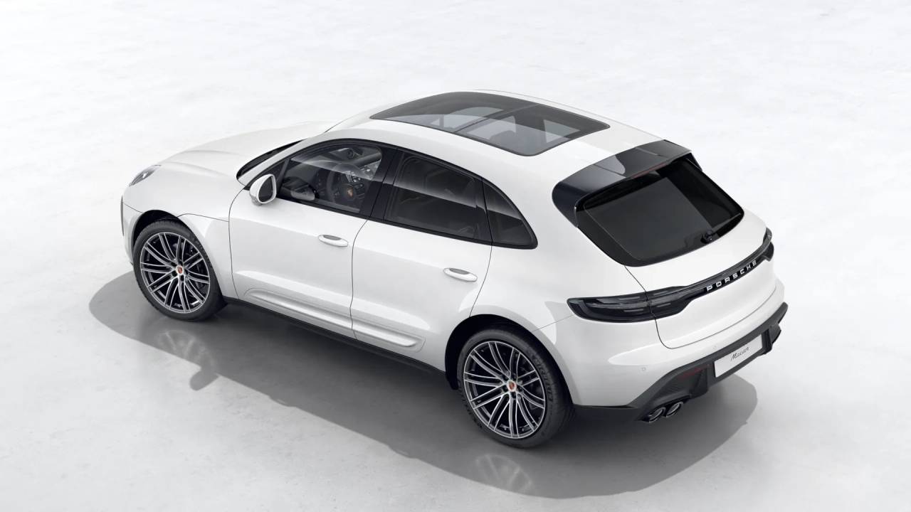 2026 Porsche Macan T photo 4