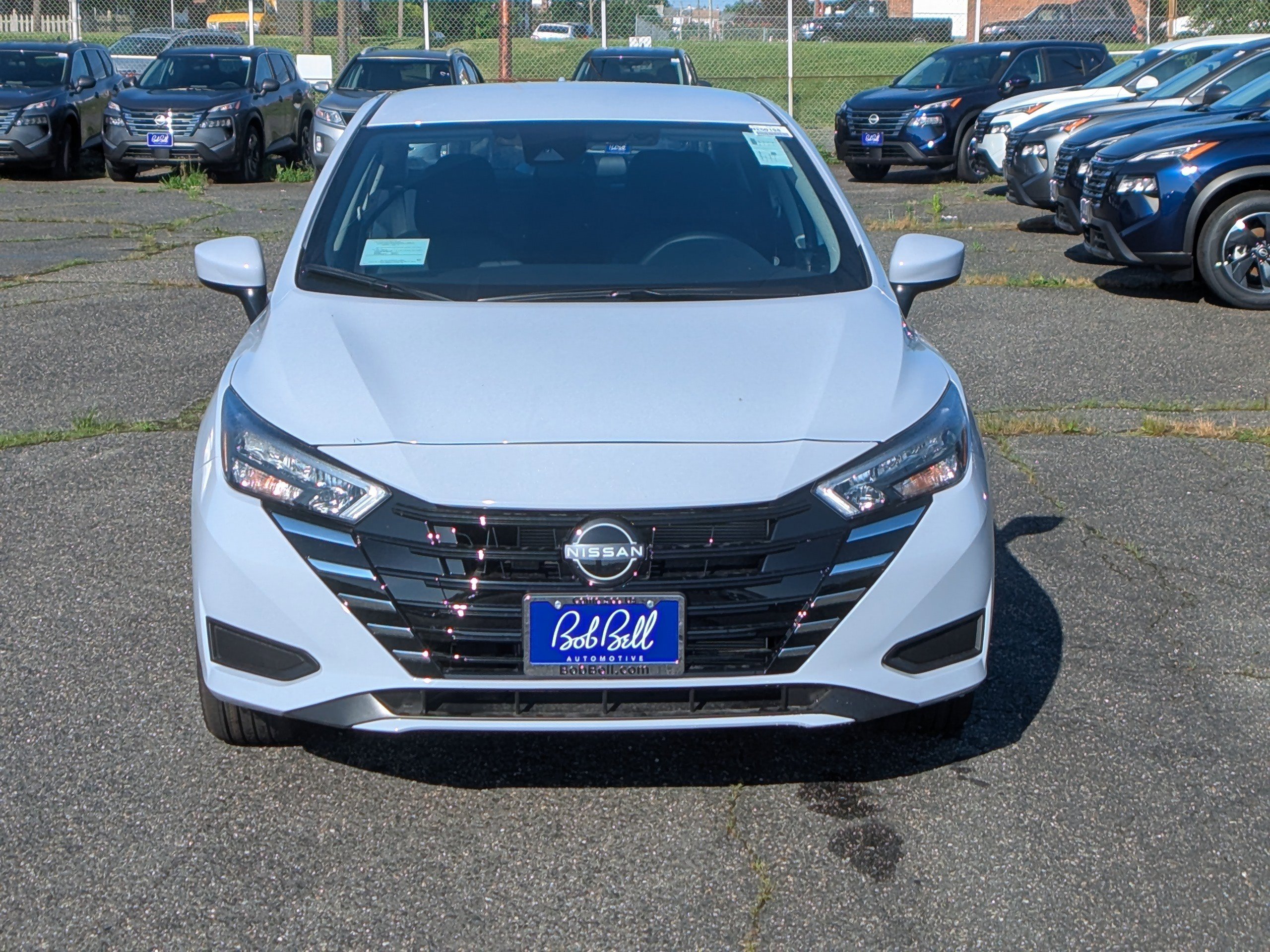 2025 Nissan Versa 1.6 SV photo 18