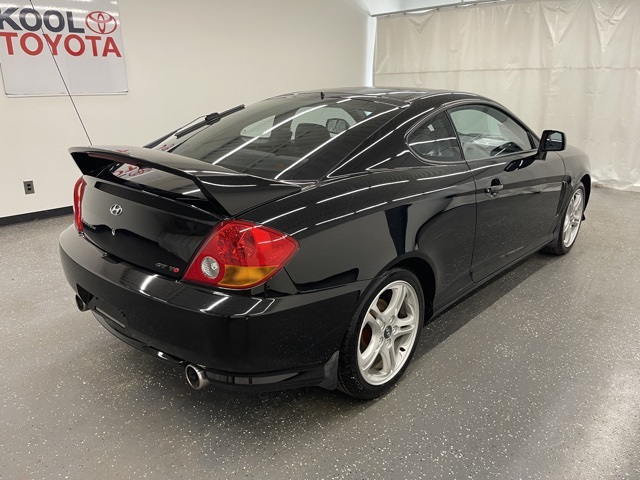 Used 2004 Hyundai Tiburon GT V6 with VIN KMHHN65F54U113845 for sale in Grand Rapids, MI