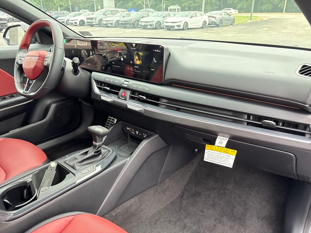 2025 Kia K4 GT-Line Turbo photo 31