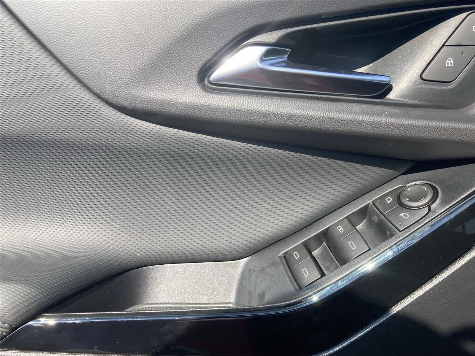 2026 Chevrolet Equinox LT photo 32