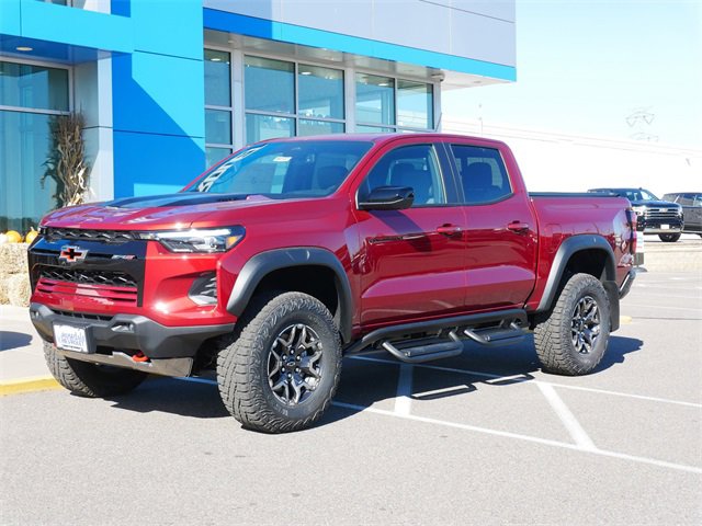 2026 Chevrolet Colorado ZR2 photo 2