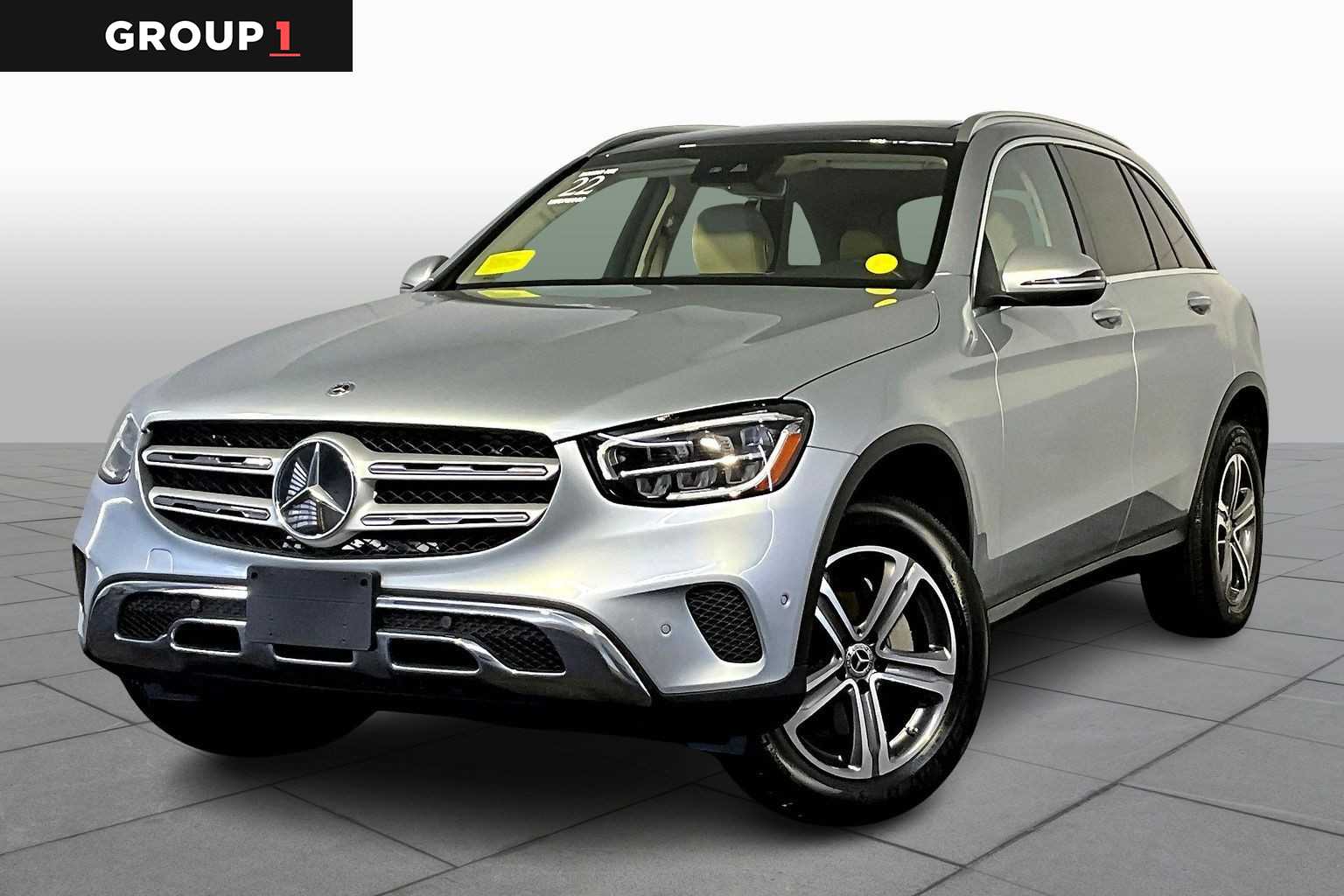 2022 Mercedes-Benz GLC GLC300's photo