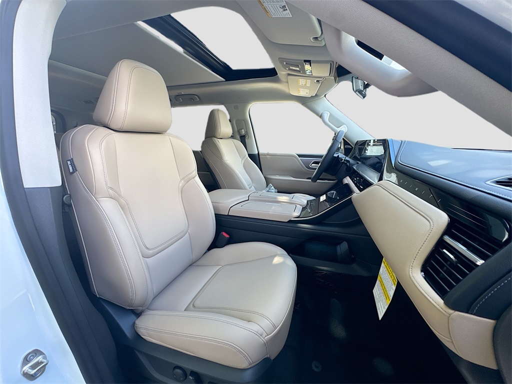 2026 Infiniti QX80 Pure photo 30
