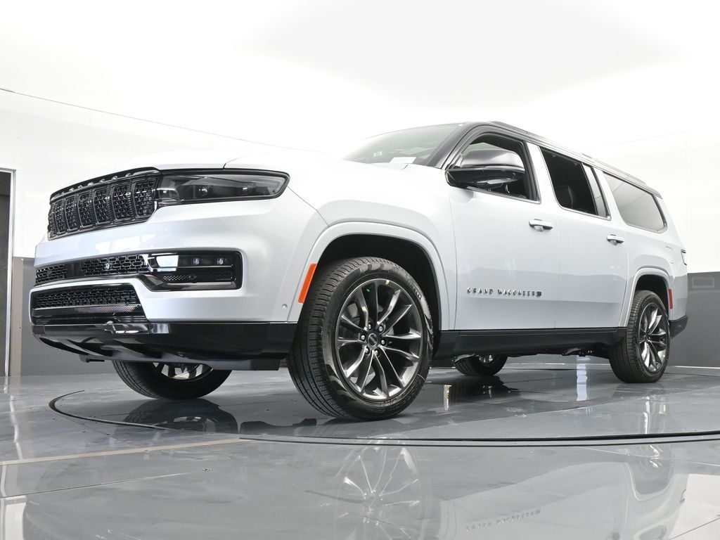 2024 Jeep Grand Wagoneer L II photo 46