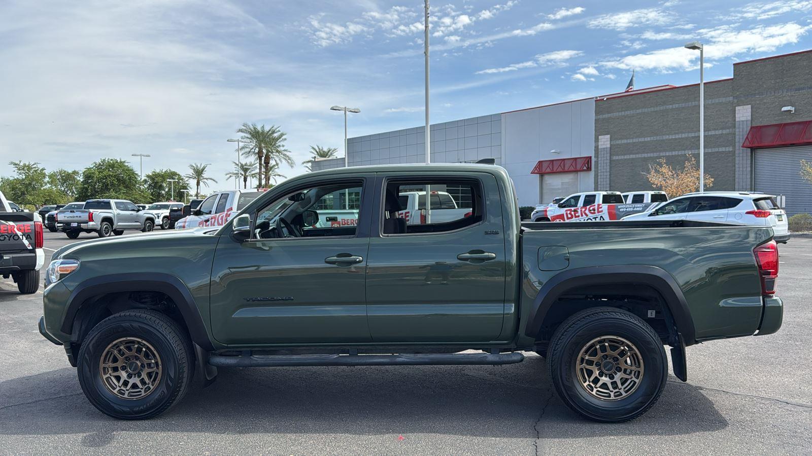 2022 Toyota Tacoma SR5 photo 4