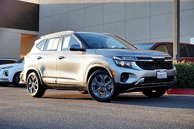 2024 Kia Seltos S