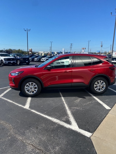 2026 Ford Escape Active photo 3