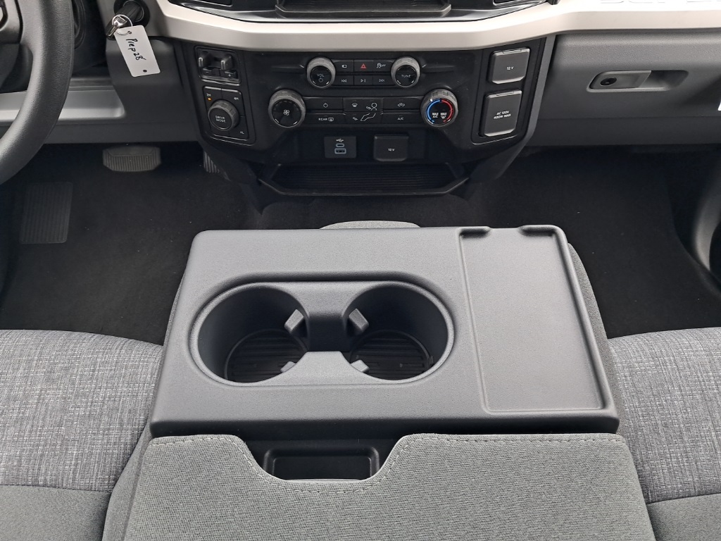 2025 Ford F-350 XLT photo 18