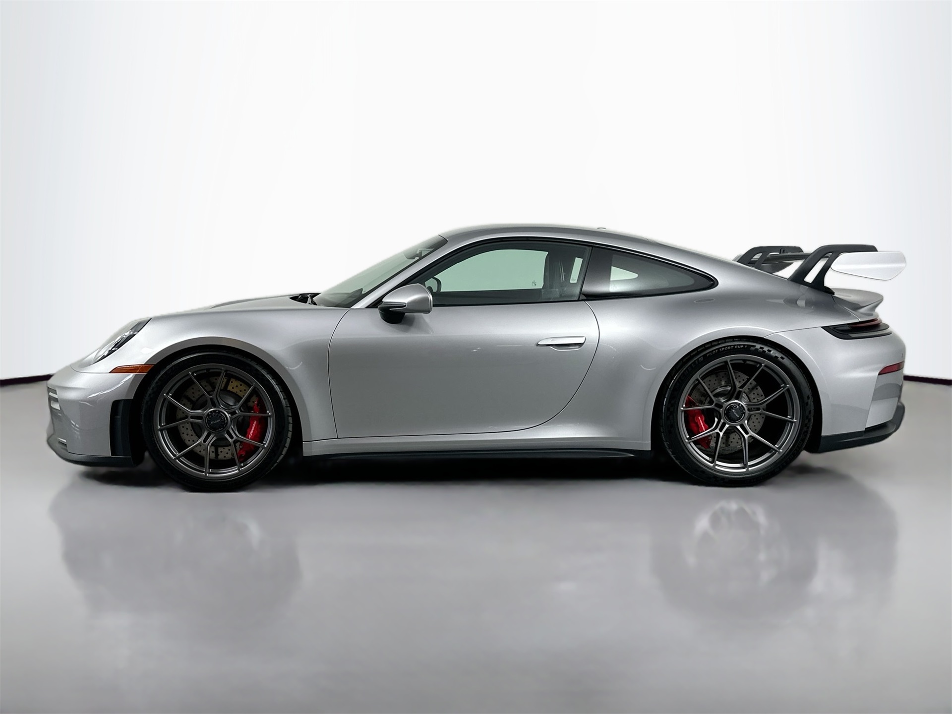 2026 Porsche 911 GT3 photo 2