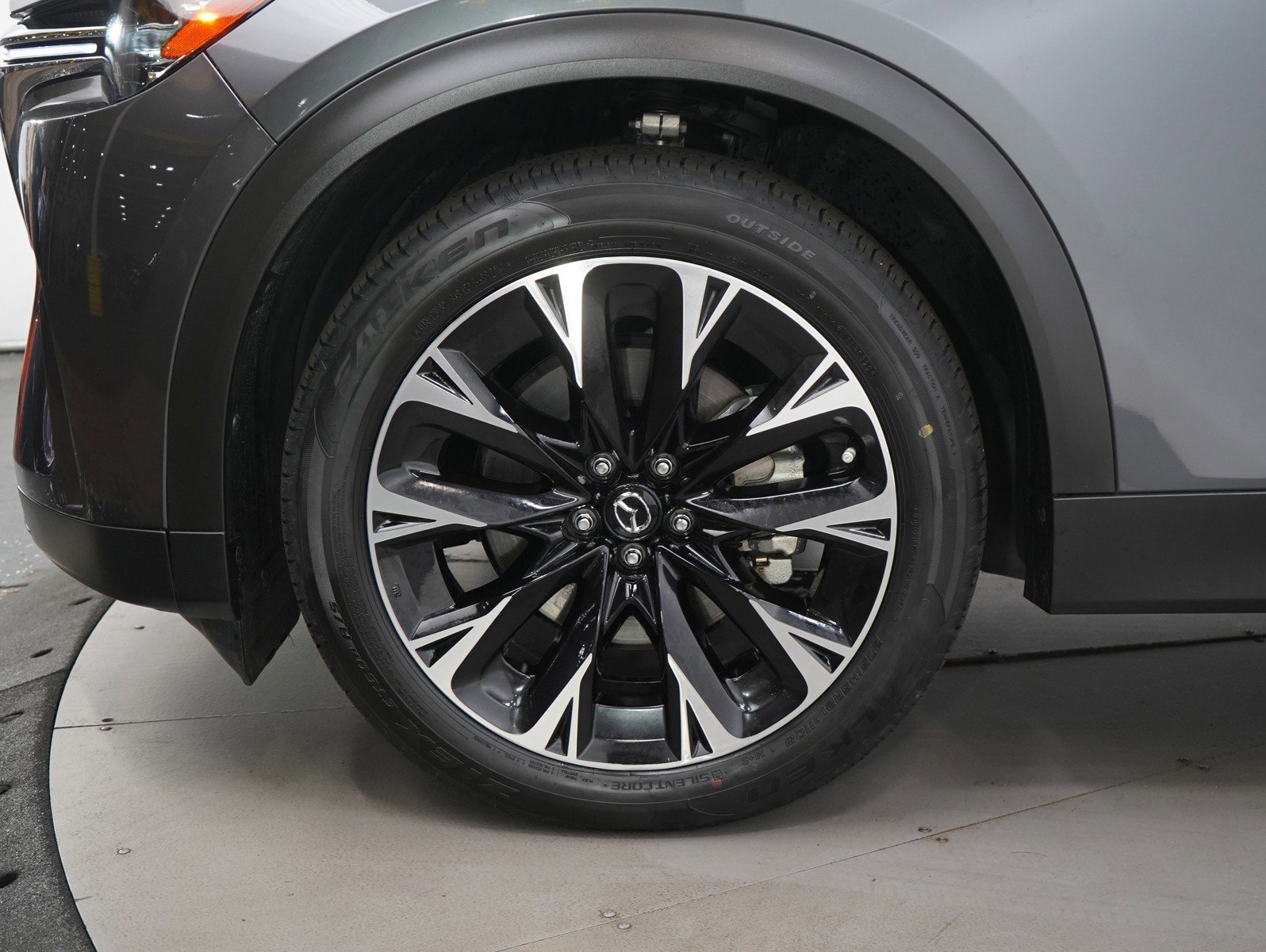 2024 Mazda CX-90 Premium photo 31
